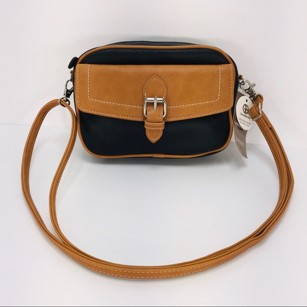 Giani Bernini Crossbody Clutch Belt Bag
Softy Core - Picture 1 of 14